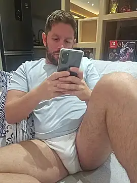 Snapshot of RipMyUnderwear chatting on July 6, 2026, 1:30 pm RipMyUnderwear online show from July 6, 2026, 1:30 pm