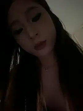 yaqing666 online show from May 27, 2026, 7:16 am