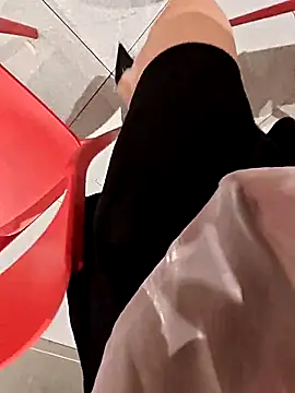 Baby-Linh online show from April 2, 2026, 6:22 am