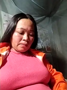 Snapshot of AlilaK2 chatting on February 9, 2026, 12:09 pm AlilaK2 online show from February 9, 2026, 12:09 pm