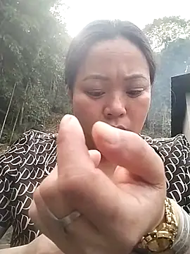 Snapshot of AlilaK2 chatting on February 16, 2026, 2:51 am AlilaK2 online show from February 16, 2026, 2:51 am