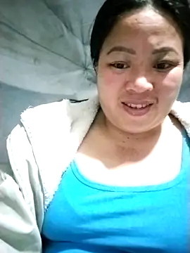 Snapshot of AlilaK2 chatting on February 22, 2026, 1:09 pm AlilaK2 online show from February 22, 2026, 1:09 pm