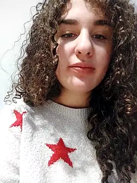 Melisa1  online show from December 14, 2025, 6:08 am