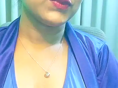 Spit queenC for you online show from July 23, 2026, 10:02 am