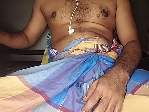 Snapshot of Alfa_455152 chatting on July 29, 2026, 9:35 pm Alfa 455152 online show from July 29, 2026, 9:35 pm