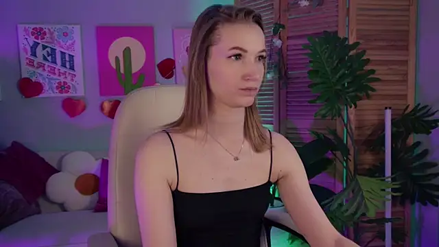 Megan Rodgers online show from April 11, 2026, 5:39 pm