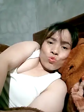 Snapshot of betty_wang chatting on December 16, 2025, 12:54 pm betty wang online show from December 16, 2025, 12:54 pm