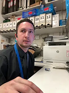 dirtyanal23 online show from April 16, 2026, 11:44 am