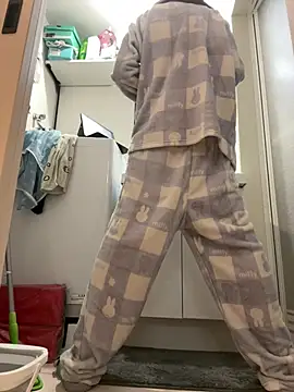 Snapshot of rin_rin_rin_rin chatting on March 13, 2026, 2:07 am rin rin rin rin online show from March 13, 2026, 2:07 am