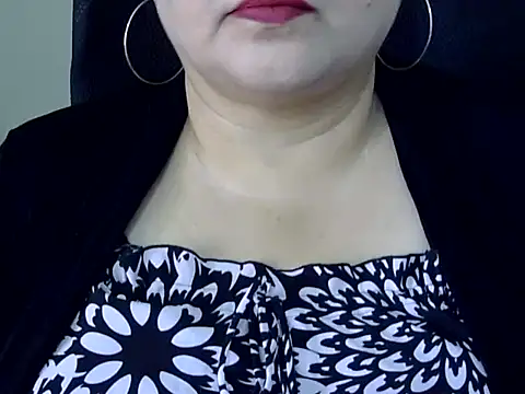Soniya Sha online show from May 25, 2026, 6:52 am