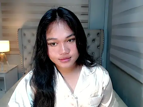 Snapshot of Provocative_Touch chatting on May 9, 2026, 4:39 am Provocative Touch online show from May 9, 2026, 4:39 am