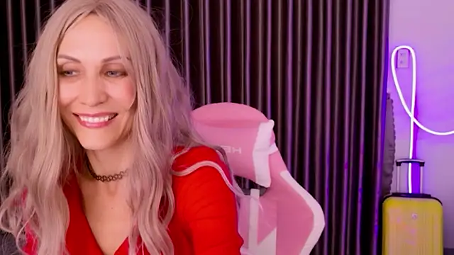 betty xoxoo online show from February 26, 2026, 11:31 am