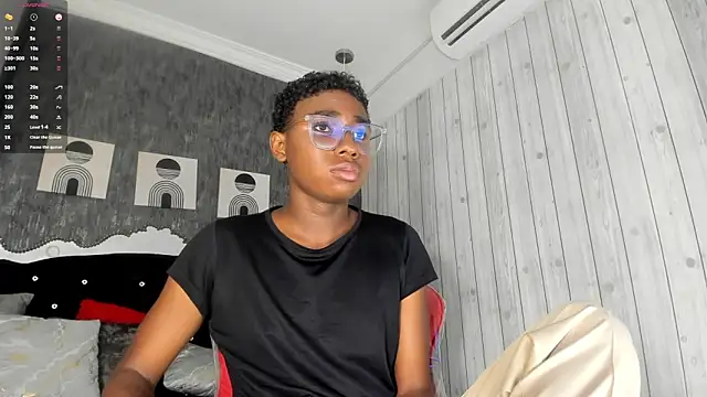 teylor lovee online show from March 5, 2026, 8:16 pm