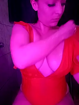 Snapshot of Rimi_luna69 chatting on December 17, 2025, 9:43 pm Rimi luna69 online show from December 17, 2025, 9:43 pm