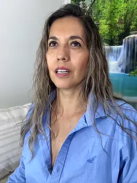 Snapshot of sandrafarrely chatting on February 2, 2026, 6:12 am sandrafarrely online show from February 2, 2026, 6:12 am