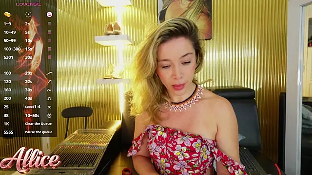 Allice mommy online show from March 9, 2026, 7:18 pm