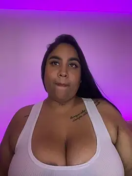 YenthCorona online show from February 3, 2026, 3:15 am