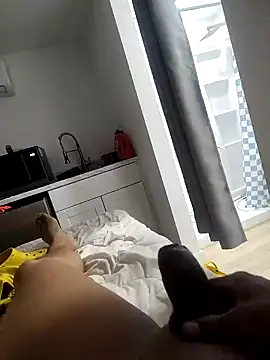 moneytalk516 online show from February 12, 2026, 8:37 pm