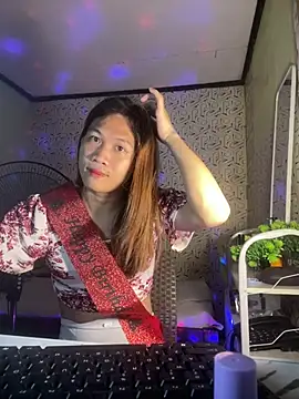 luna love bitex online show from June 3, 2026, 4:56 pm