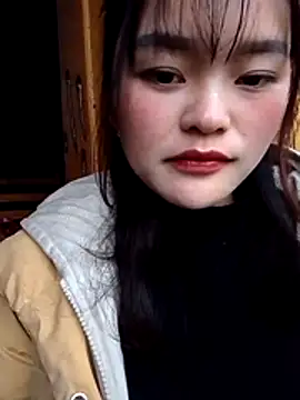 Snapshot of candy-bobo chatting on December 18, 2025, 5:35 am candy-bobo online show from December 18, 2025, 5:35 am