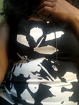 Preeti345 online show from March 16, 2026, 5:55 am