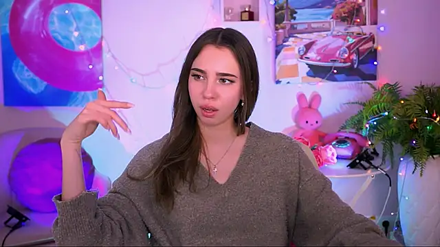 KimPorins online show from December 19, 2025, 2:13 pm