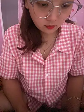 Samsam-006 online show from May 3, 2026, 7:03 am