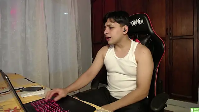 paul crewe online show from December 18, 2025, 12:27 am