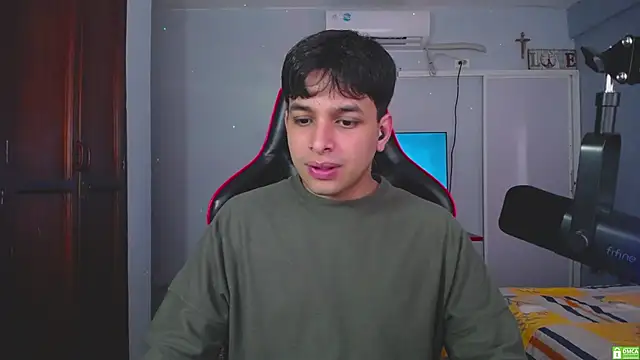 paul crewe online show from December 18, 2025, 4:57 pm