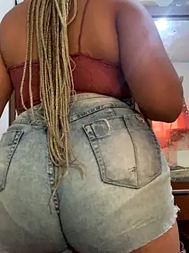 CorujinhaSafada online show from December 13, 2025, 8:58 pm