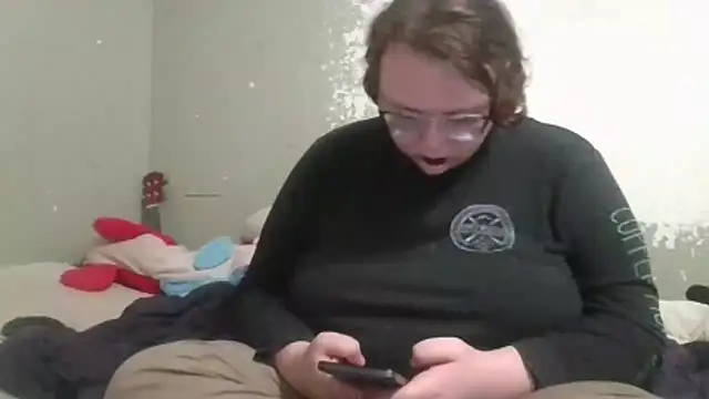 Snapshot of Rentastnrgurl chatting on December 16, 2025, 12:54 pm Rentastnrgurl online show from December 16, 2025, 12:54 pm