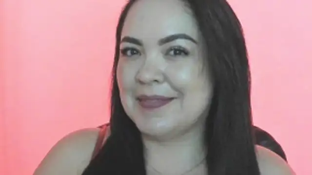 Snapshot of EmiHarrys chatting on May 27, 2026, 9:23 pm EmiHarrys online show from May 27, 2026, 9:23 pm