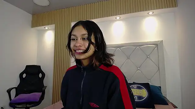 Kat Cute online show from April 26, 2026, 3:37 am