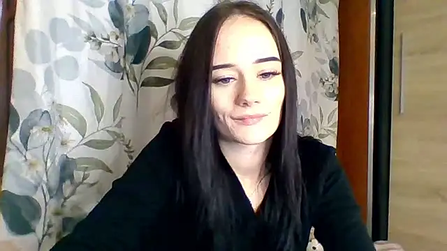 Snapshot of NinaTease chatting on December 4, 2025, 10:40 pm NinaTease online show from December 4, 2025, 10:40 pm