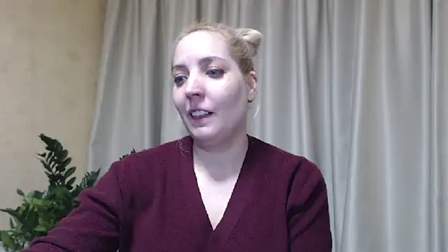 sweetpussy online show from March 11, 2025, 4:18 pm