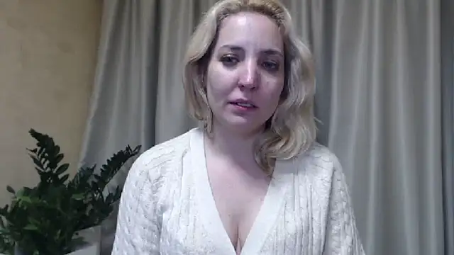 sweetpussy online show from March 15, 2025, 9:05 pm