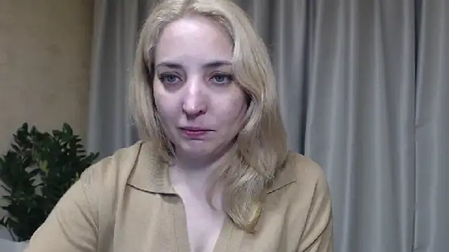 Snapshot of sweetpussy chatting on May 29, 2026, 5:11 pm sweetpussy online show from May 29, 2026, 5:11 pm