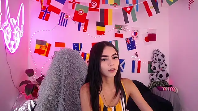 Snapshot of Sofia_tgn chatting on July 4, 2026, 6:14 pm Sofia tgn online show from July 4, 2026, 6:14 pm