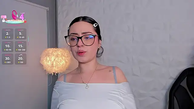 Snapshot of abby_angel_1 chatting on December 17, 2025, 12:11 pm abby angel 1 online show from December 17, 2025, 12:11 pm