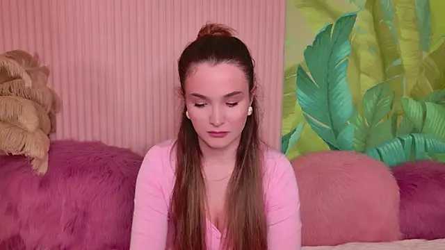 Snapshot of Lina_Sinerz chatting on May 22, 2026, 3:50 pm Lina Sinerz online show from May 22, 2026, 3:50 pm