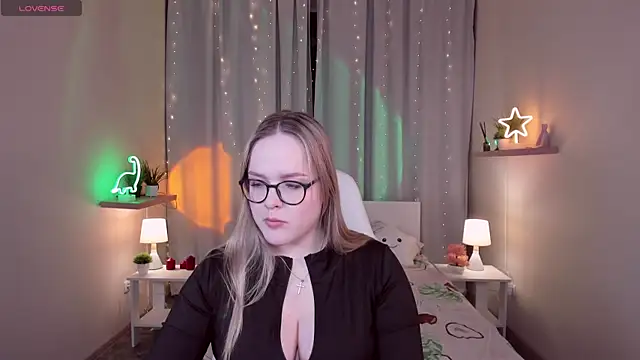 SallyPratt online show from December 16, 2025, 9:58 am