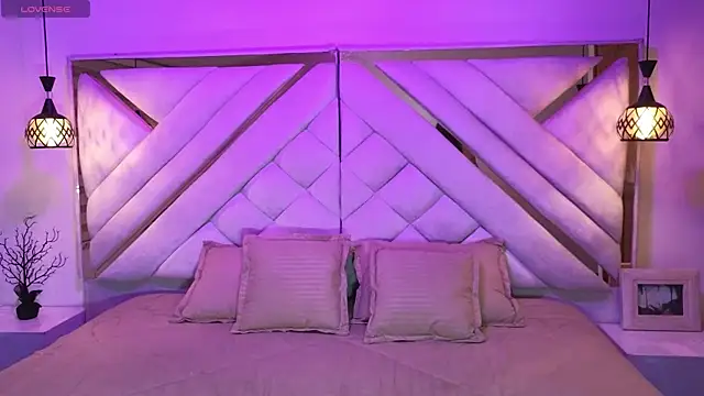 scarlettvg online show from December 19, 2025, 5:25 am