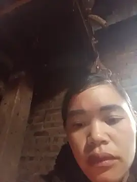 Snapshot of mon-monk chatting on January 16, 2026, 2:04 am mon-monk online show from January 16, 2026, 2:04 am