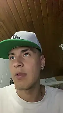 Snapshot of JhonCas44 chatting on December 19, 2025, 3:13 am JhonCas44 online show from December 19, 2025, 3:13 am