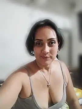 Snapshot of 0lucer0 chatting on March 20, 2026, 1:32 am 0lucer0 online show from March 20, 2026, 1:32 am