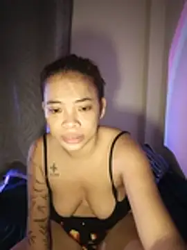 Cinpussie89 online show from May 24, 2026, 7:46 am