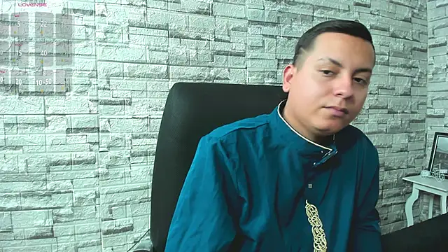 Raissa zair online show from December 16, 2025, 6:46 pm