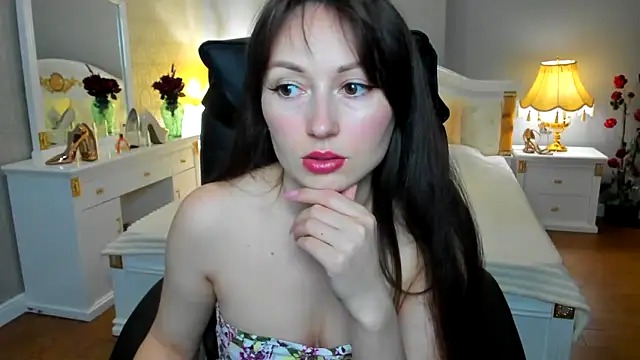 RosiAlina online show from May 20, 2026, 6:41 am