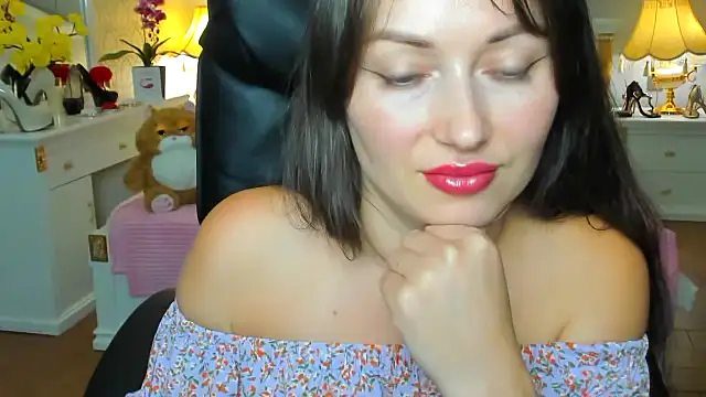 RosiAlina online show from July 24, 2026, 6:33 am