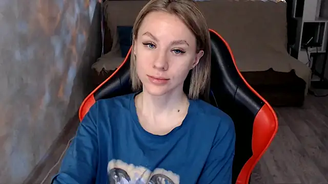 MiaBun1 online show from February 13, 2026, 3:57 am